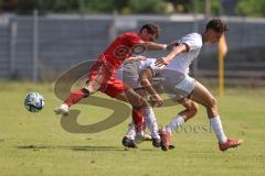 Bayernliga Nord - Saison 2024/25 - FC Ingolstadt 04 II - ASV Neumarkt - Massimo Agostinelli (Nr.15 - FCI U21) - Gümpelein Leon rot Neumarkt - Kurt Pestel (Nr.19 - FCI U21) - Foto: Meyer Jürgen