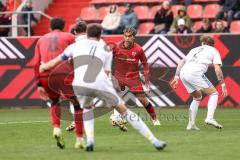 3. Liga; FC Ingolstadt 04 - 1. FC Saarbrücken; Yann Sturm (7, FCI) Fahrner Philip (2 FCS) Sonnenberg Sven (4 FCS) Fredrik Carlsen (8, FCI)