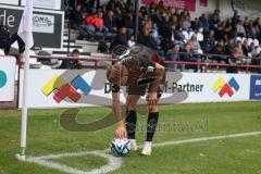 3.Liga - Saison 2023/2024 - SC Verl - FC Ingolstadt 04 - Benjamin Kanuric (Nr.8 - FCI) - beim Eckball -  - Foto: Meyer Jürgen