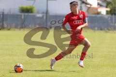 A - Junioren Bundesliga -  Saison 2023/2024 - FC Ingolstadt 04 - FSV Mainz 05 - Emre Gül rot FCI - Foto: Meyer Jürgen