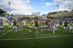3. Liga - Saison 2026/27 - 1. FC Saarbrücken - FC Ingolstadt 04  - Das Spiel ist aus - jubel  - Die Spieler bedanken sich bei den Fans - Foto: Meyer Jürgen