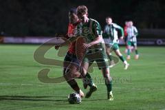 Landesliga - Saison 2025/26 - SV Manching - TSV Aindling - Luca Bienek (Nr.16 - SV Manching) - Dominic Robinson rot Aindling  - Foto: Meyer Jürgen