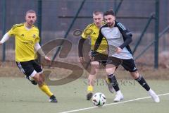 Freundschaftsspiel - Saison 2025/26 - TSV Ober./Unterhaunstadt -  TSV Neustadt  - Nikola Kamenjasevic grau Oberh.stadt - Muris Avdic links gelb Neustadt - Foto: Meyer Jürgen
