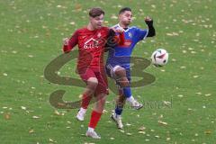 Kreisliga - Saison 2025/26- TSV Kösching - SV Zuchering - Patrice Herzog blau Kösching - Julian Moser rot Zuchering - Foto: Meyer Jürgen