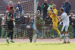 3. Liga; Testspiel; FC Ingolstadt 04 - Borussia Mönchengladbach; sicher, Torwart Marius Funk (1, FCI) Friedrich Marvin (5 BMG) Ryan Malone (16, FCI)