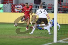 3. Liga - Saison 2025/26 - FC Ingolstadt 04 - Energie Cottbus - Marcel Costly (Nr.22 - FCI) - Marius  Funk (Nr.33 - FC Energie Cottbus) - Nyamekye Awortwie-Grant (Nr.23 - FC Energie Cottbus) - Foto: Meyer Jürgen