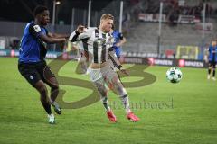 3. Liga - Saison 2026/27 - Waldhof Mannheim - FC Ingolstadt 04 - Olu Ogbemudia (Nr.14 - Waldhof Mannheim) - Lars Lokotsch (Nr.13 - FCI) - Foto: Meyer Jürgen