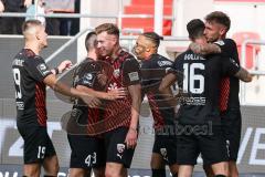 3. Liga; FC Ingolstadt 04 - SSV Ulm 1846; Tor Jubel Treffer 4:0 Julian Kügel (31, FCI) mit Ryan Malone (16, FCI) Leon Guwara (6, FCI) Jannik Mause (7, FCI) Felix Keidel (43, FCI) Mladen Cvjetinovic (19, FCI)