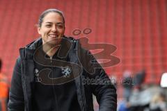 3. Liga; FC Ingolstadt 04 - Alemannia Aachen; vor dem Spiel Cheftrainerin Sabrina Wittmann (FCI)