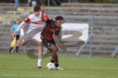 A-Junioren Bundesliga -  Saison 2026/27 - FC Ingolstadt 04 - VFB Stuttgart - Kaydin Malik rot FCI - Karangelis Konstantinos weiss Stuttgart -  Foto: Meyer Jürgen