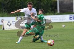 Bezirksliga - Saison 2024/25 - SV Manching - TSV Jetzendorf - Fabian Neumayer (Nr.9 - SV Manching) - Bryan Beyreuther weiss Jetzendorf - Foto: Meyer Jürgen