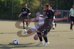Kreisklasse - Saison 2025/26 - MTV Ingolstadt - TSV Ingolstadt Nord  - Valjdrin Stafa schwarz Ing Nord  - Pablo Ovalle Martinez weiss MTV - Foto: Meyer Jürgen