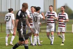 Kreisliga - Saison 2025/26- SV Karlskron - SV Kasing - Der 0:2 Führungstreffer durch Leon Hagen weiss Kasing - jubel - Foto: Meyer Jürgen