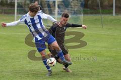 Kreisliga - Saison 2025/26- SV Karlshuld - SV Menning - Marcel Hubner schwarz Menning  - Yannik Werle weiss Karlshuld - Foto: Meyer Jürgen
