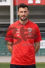 3.Liga - Saison 2023/2024 - Trainingsauftakt - FC Ingolstadt 04 - Lukas Fröde (Nr.34 - FCI) -  - Foto: Meyer Jürgen