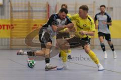 Lotto Bayern Hallencup - Saison 2024/25 - FC Hitzhofen/Oberzell - TSV Ober./Unterhaunstadt- Nico Seitz gelb Hitzhofen  - Baris Soysal grau Ober/Unterhaunstadt  - Foto: Meyer Jürgen