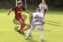 Kreisliga - Saison 2024/25- SV Kasing - TSV Hohenwart - Jan Witek rot Kasing - Tobias Schaefer weiss Hohenwart - Foto: Meyer Jürgen