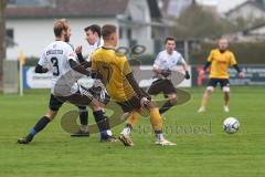 Kreisliga - Saison 2024/25- TSV Lichtenau - FC Mindelstetten - Boris Manko gelb Lichtenau - Jonas Schoberer weiss Mindelstetten - Foto: Meyer Jürgen