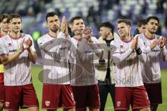 3. Liga; Erzgebirge Aue - FC Ingolstadt 04; nach dem Spiel Spieler bedanken sich bei den Fans Unentschieden Remis  2:2 Lukas Fröde (34, FCI) Jonas Scholz (15, FCI) Jasper Maljojoki (23, FCI) Simon Lorenz (32, FCI) Fredrik Carlsen (8, FCI)