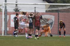 2. Bundesliga Frauen - Saison 2025/26 - FC Ingolstadt 04 Frauen - VFB Stuttgart  - Betretene Gesichter nach dem 1:1 Ausgleichstreffer - enttäuscht - Nina Penzkofer (Nr.29 - FC Ingolstadt Frauen I) - Torwart Franziska Maier (Nr.1 - FC Ingolstadt Frauen I) 