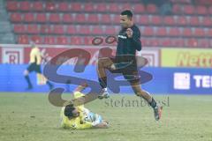 3. Liga; SSV Jahn Regensburg - FC Ingolstadt 04; Torchance verpasst Marcel Costly (22, FCI) Torwart Gebhardt Felix (1 SSV)