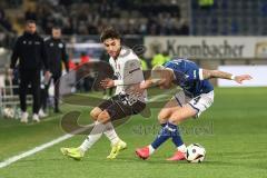 3. Liga; Arminia Bielefeld - FC Ingolstadt 04; Deniz Zeitler (38, FCI) Zweikampf Kampf um den Ball Oppie Louis (4 AB)