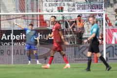 3. Liga; FC Ingolstadt 04 - 1. FC Schweinfurt 05; Torwart Markus Ponath (1, FCI) Lukas Fröde (34, FCI)