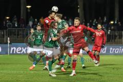 3. Liga; 1. FC Schweinfurt 05 - FC Ingolstadt 04; Zweikampf Kampf um den Ball Lukas Fröde (34, FCI) Jonas Scholz (15, FCI)