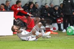 3. Liga; SV Wehen Wiesbaden - FC Ingolstadt 04; Yannick Deichmann (20, FCI) am Boden