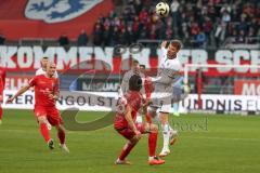 3. Liga - Saison 2024/25 - FC Ingolstadt 04 - SpVgg Unterhaching - Benjamin Kanuric (Nr.8 - FCI) - Markus Schwabl (Nr.23 - Unterhaching) - Foto: Meyer Jürgen