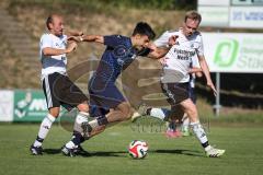 A-Klasse -  Saison 2026/27 - TSV Mailing-Feldkirchen - VFB Friedrichshofen - Stefan Ferstl blau Mailing - Tobias Halbich weiss Friedrichshofen - Jannik Timke weiss Friedrichshofen re - Foto: Meyer Jürgen