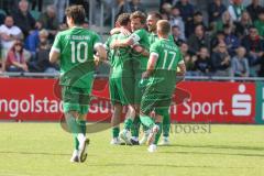 Relegation - Bezirksliga - Saison 2024/25 - FC Gerolfing - Tus Raubling - Der 2:2 Ausgleichstreffer durch David Simm grün Gerolfing - jubel  - - Foto: Meyer Jürgen