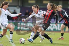 2. Bundesliga Frauen - Saison 2025/26 - FC Ingolstadt 04 Frauen - Eintracht Frankfurt II - Stefanie Reischmann (Nr.24 - FC Ingolstadt Frauen I) - Kleemann Marie weiss Frankfurt - Foto: Meyer Jürgen