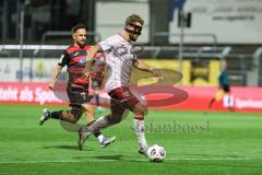 3. Liga; FC Viktoria Köln - FC Ingolstadt 04; Alleingang zum Tor Yannick Deichmann (20, FCI) Tor Jubel Treffer 0:1 Handle Simon (7 VK)