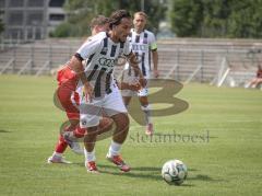 Bayernliga Nord - Saison 2026/27 - FC Ingolstadt 04 II - Jahn Regensburg II - Can Paylan (Nr.6 - FCI II) - Noah Rettich rot Regensburg - Foto: Meyer Jürgen