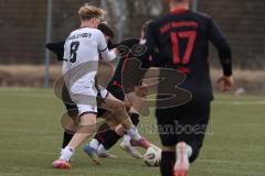 Freundschaftsspiel - Saison 2025/26 - FC Ingolstadt  II - ASV Neumarkt - Elias Schumm schwarz Neumarkt  - Patrick Bachmann (Nr.8 - FC Ingolstadt II) - Foto: Meyer Jürgen