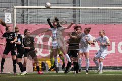 2. Fußball-Liga - Frauen - Saison 2022/2023 - FC Ingolstadt 04 -  SG 99 Andernach - Torwart Anna-Lena  Daum (Nr.22 - FCI Frauen) faustet den Ball weg - Foto: Meyer Jürgen