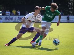 Freundschaftsspiel - FC Gerolfing - VFR Neuburg - Timo Kraus (Nr.21 - FC Gerolfing) - Sandi Omanovic (Nr.16 - VFR Neuburg) - Foto: Meyer Jürgen