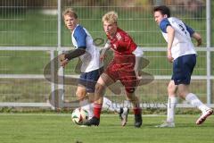 Kreisliga- Saison 2024/25- TSV Etting - TSV Altmannstein-  - Thomas Riegelsberger rot Altmannstein -Tobias Daum weiss Etting - Foto: Meyer Jürgen