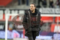 3. Liga; FC Ingolstadt 04 - Energie Cottbus; Cheftrainerin Sabrina Wittmann (FCI) vor dem Spiel