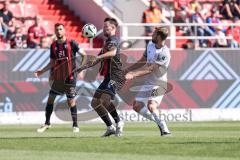 3. Liga; FC Ingolstadt 04 - Rot-Weiss Essen; Max Besuschkow (17, FCI) Lukas Fröde (34, FCI) Wintzheimer Manuel (25 RWE)