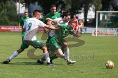 Bezirksliga - Saison 2024/25 - SV Manching - TSV Jetzendorf - Luca Oehler (Nr.3 - SV Manching) - Benedict Geuenich weiss Jetzendorf - Stefan Stöckl weiss links Jetzendorf - Foto: Meyer Jürgen