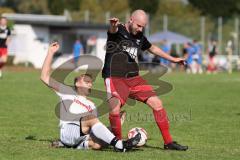 Kreisklasse - Saison 2024/25- TSV Gaimersheim II - SV Buxheim-  - Moritz Heckl schwarz Gaimersheim - Michael Brems weiss Buxheim - Foto: Meyer Jürgen