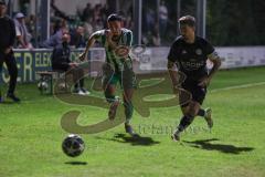 Landesliga - Saison 2025/26 - SV Manching - SSV Niedersonthofen - Leon Peric (Nr.20 - SV Manching) - Manuel Bayrhof schwarz Niedersonthofen - Foto: Meyer Jürgen