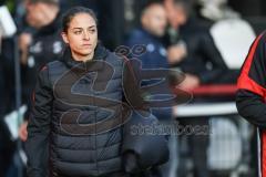 3. Liga; SC Verl - FC Ingolstadt 04; Cheftrainerin Sabrina Wittmann (FCI) vor dem Spiel