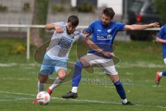Kreisklasse - Saison 2025/26- TSV Großmehring - SV Oberstimm-  - Leopold Hoch blau Großmehring - Jonas Weidinger weiss Oberstimm  - Foto: Meyer Jürgen