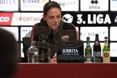 3. Liga - Saison 2025/26 - SV Wehen/Wiesbaden - FC Ingolstadt 04  - Cheftrainerin Sabrina Wittmann (FCI) bei der PK nach dem Spiel - XXXXX - Foto: Meyer Jürgen