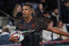 3. Liga; SC Verl - FC Ingolstadt 04; Einwurf Marcel Costly (22, FCI)