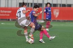 2. Bundesliga Frauen - Saison 2025/26 - FC Ingolstadt 04 Frauen - FSV Mainz - Leonie Hein (Nr.17 - FC Ingolstadt Frauen I) - Junold Emma blau Mainz - Foto: Meyer Jürgen
