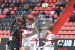 3. Liga; FC Ingolstadt 04 - VfB Stuttgart II; Sebastian Grönning (11, FCI) Ryan Malone (16, FCI) Ulrich Laurin (10 VFB) Zweikampf Kampf um den Ball Kopfball Reichardt Leon (20 VFB)